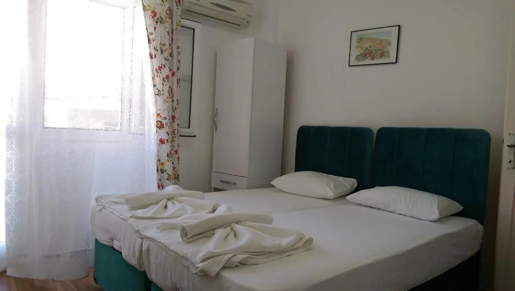 Konukevi Siren Pension Foça