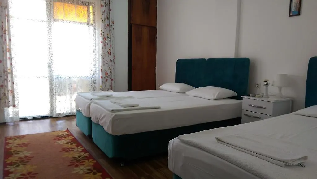 Siren Pension Foça 0*,  Türkiye